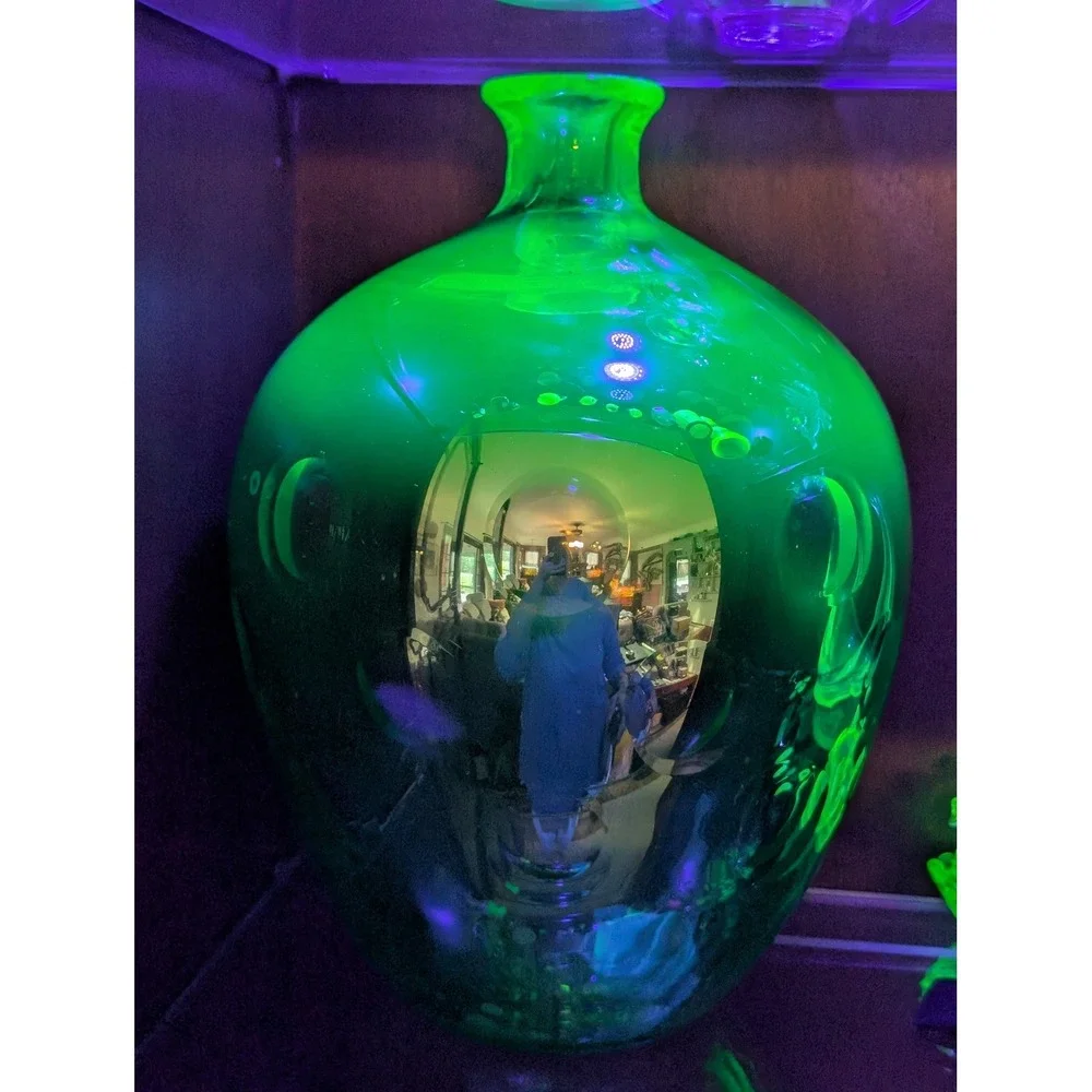Vintage Uranium Mercury Emerald Green Blown Glass‎ Dimpled Vase MCM Decor 11.5